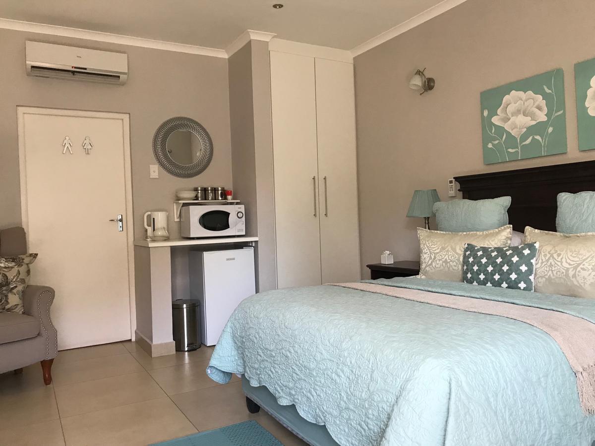44 On Brownlee Hotel Kokstad  Bagian luar foto
